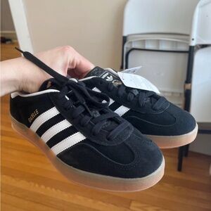 Adidas Gazelle New Black and White NWT 6.5 8.5